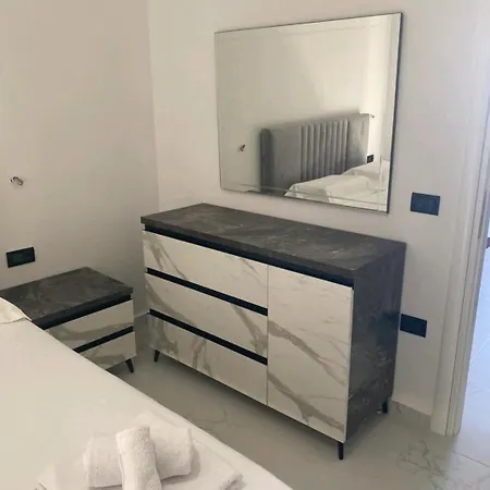 Dior Apartment
